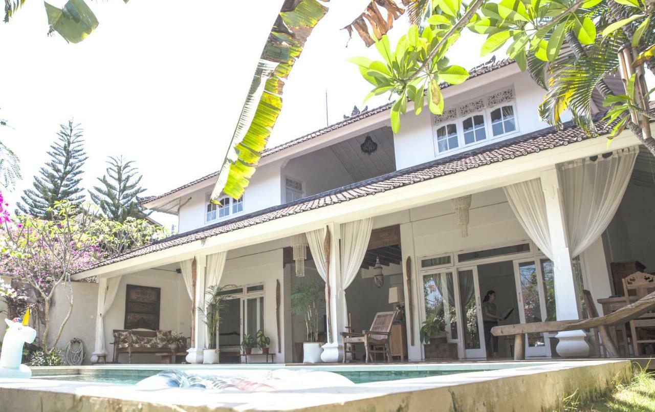 Villa Jalun 塞米亚克 外观 照片